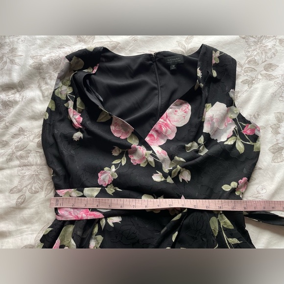 Tahari Black Pink Floral Embossed Wrap Maxi Dress 10 Wedding Guest Formal Event - Picture 7 of 10